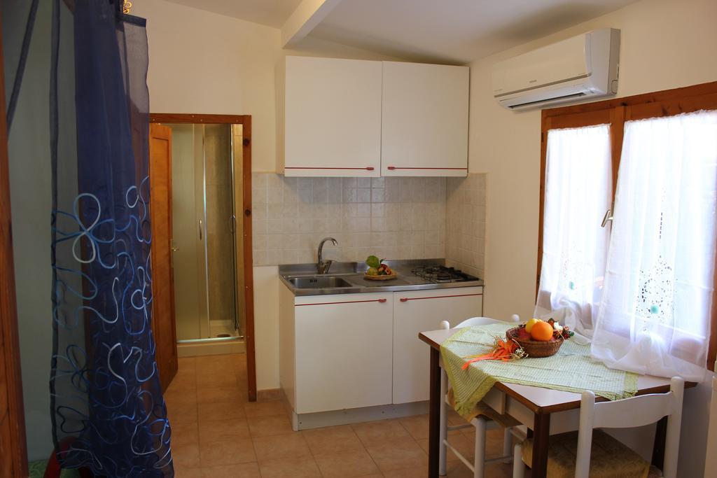 רודי גרגניקו Residence Village Lido Del Gargano חדר תמונה