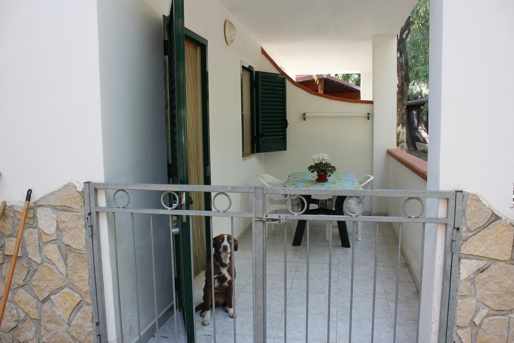 רודי גרגניקו Residence Village Lido Del Gargano חדר תמונה