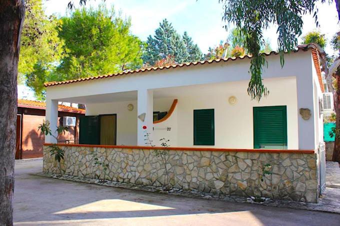 רודי גרגניקו Residence Village Lido Del Gargano מראה חיצוני תמונה